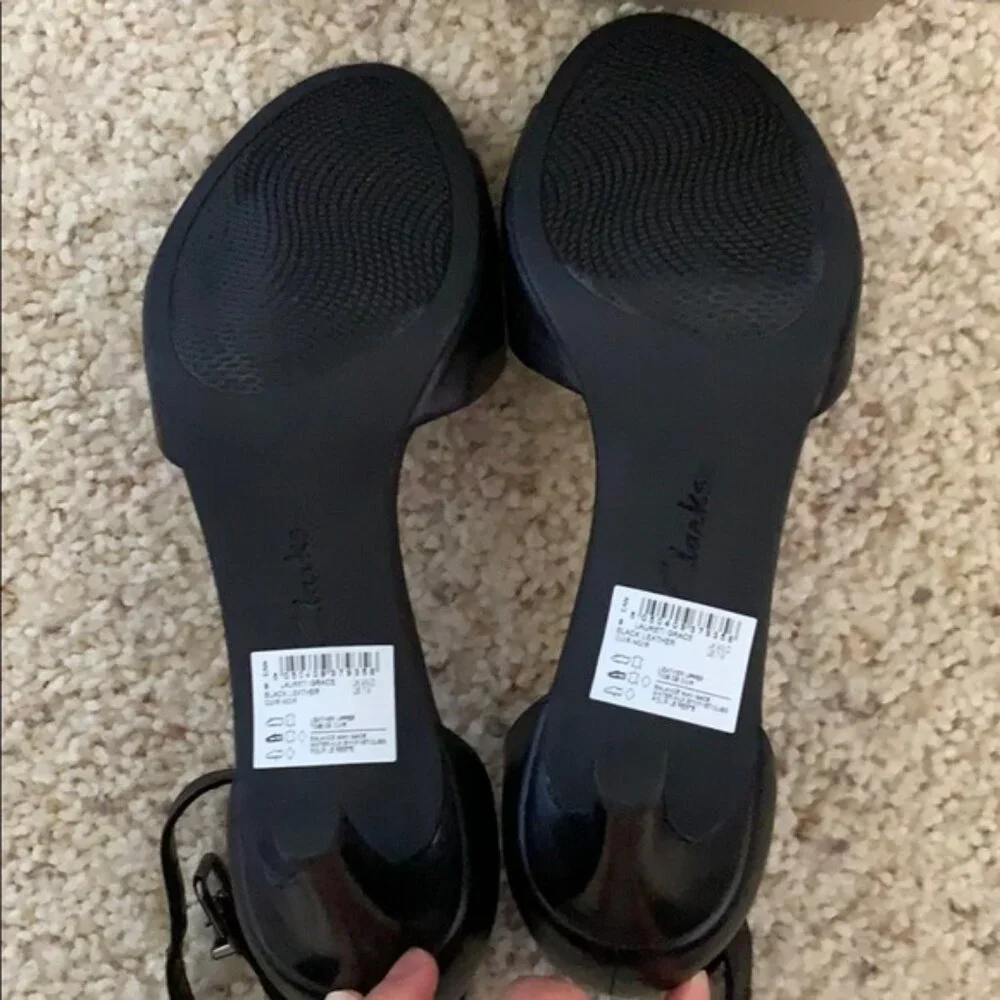 Clarks Black Heels - Picture 3 of 4